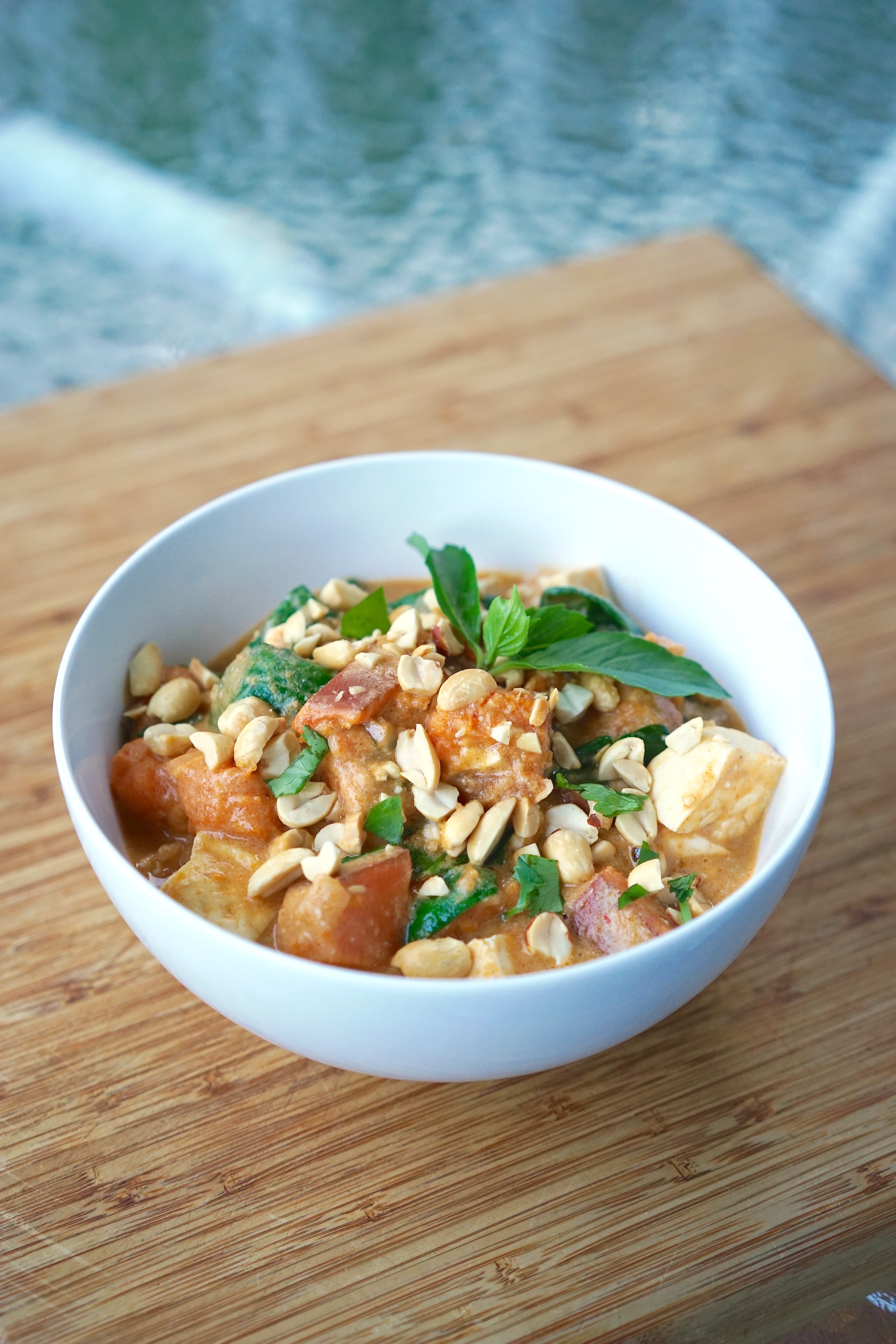 Sweet Potato Peanut Curry with Spinach & Tofu | Living Healthy in Seattle