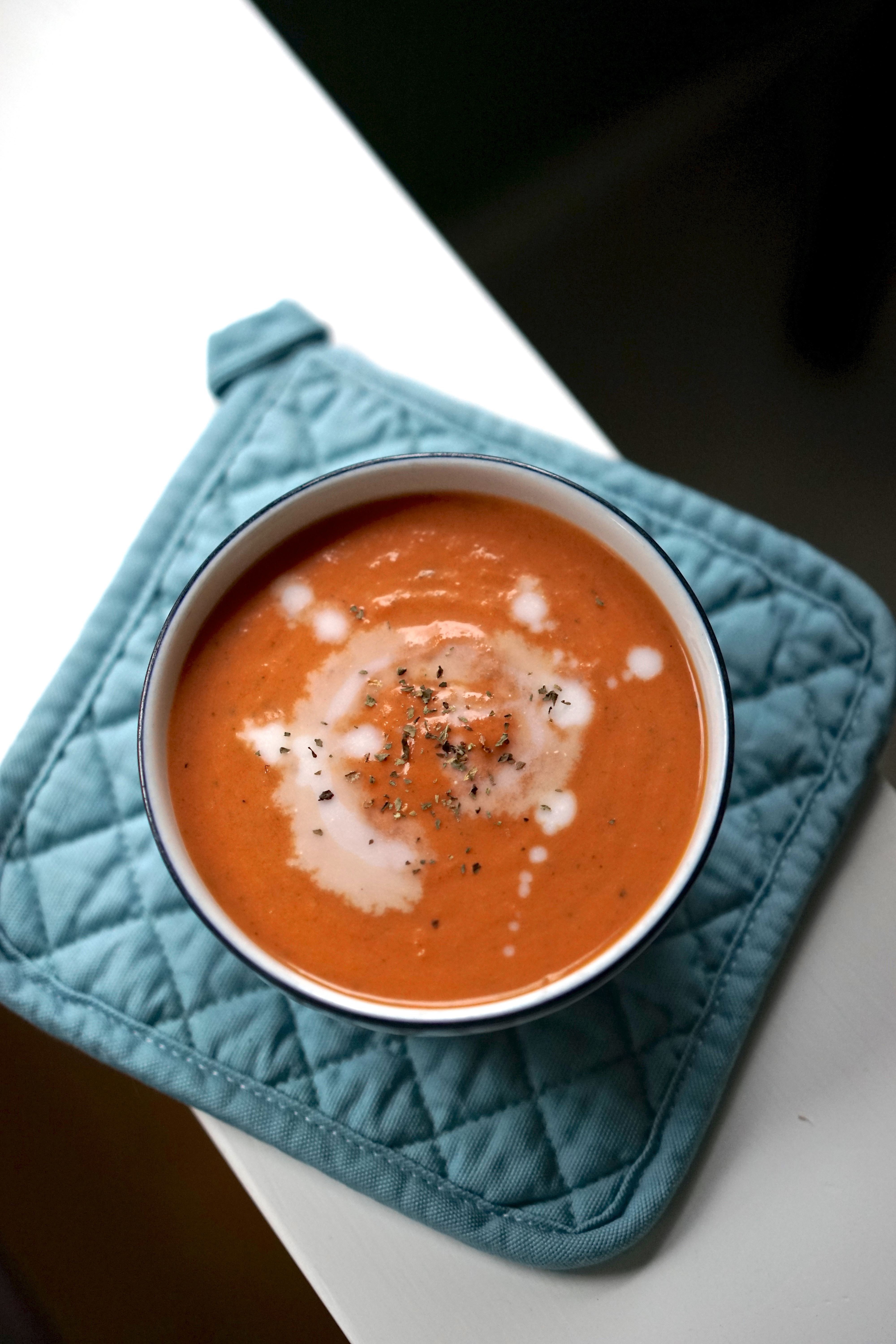 Creamy Vegan Tomato Soup | Living Healthy in Seattle
